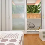 Luka Apartman *