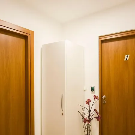 Apartament Luka *